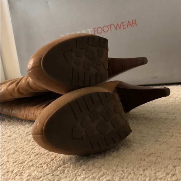 Cricket Dark Tan Report Tall Boot Size 8.5 - Picture 3 of 8